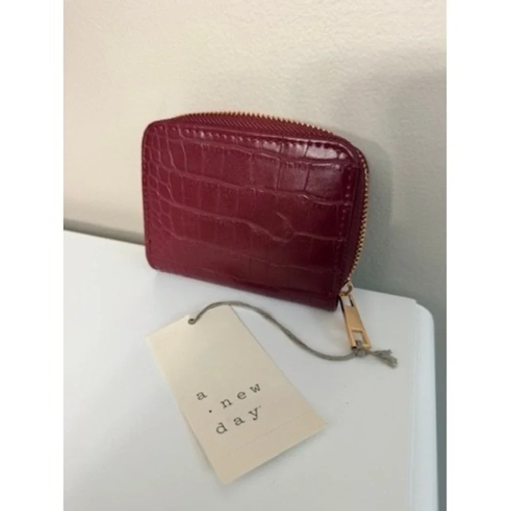A New Day Zip Wallet Womens OS Burgundy Croc Embossed Faux Leather NWT